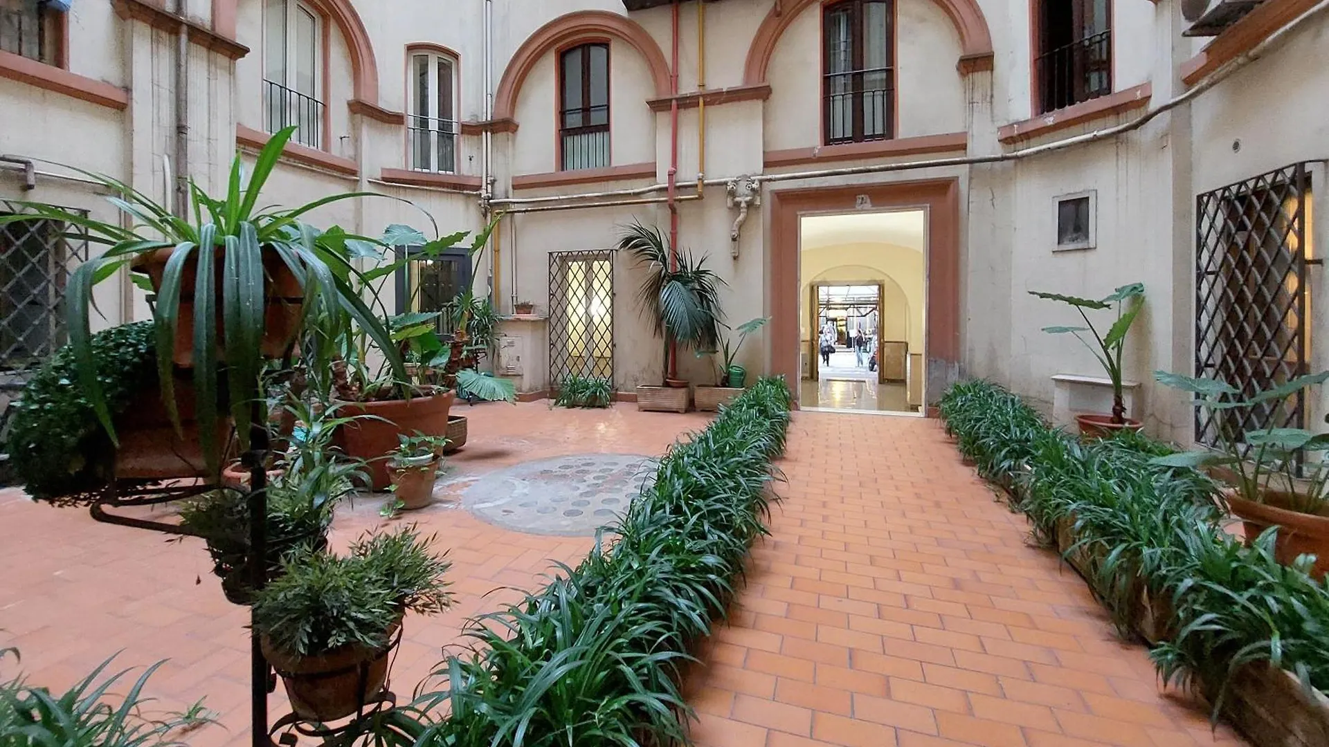 Vatican Museums Art Apartment Rome