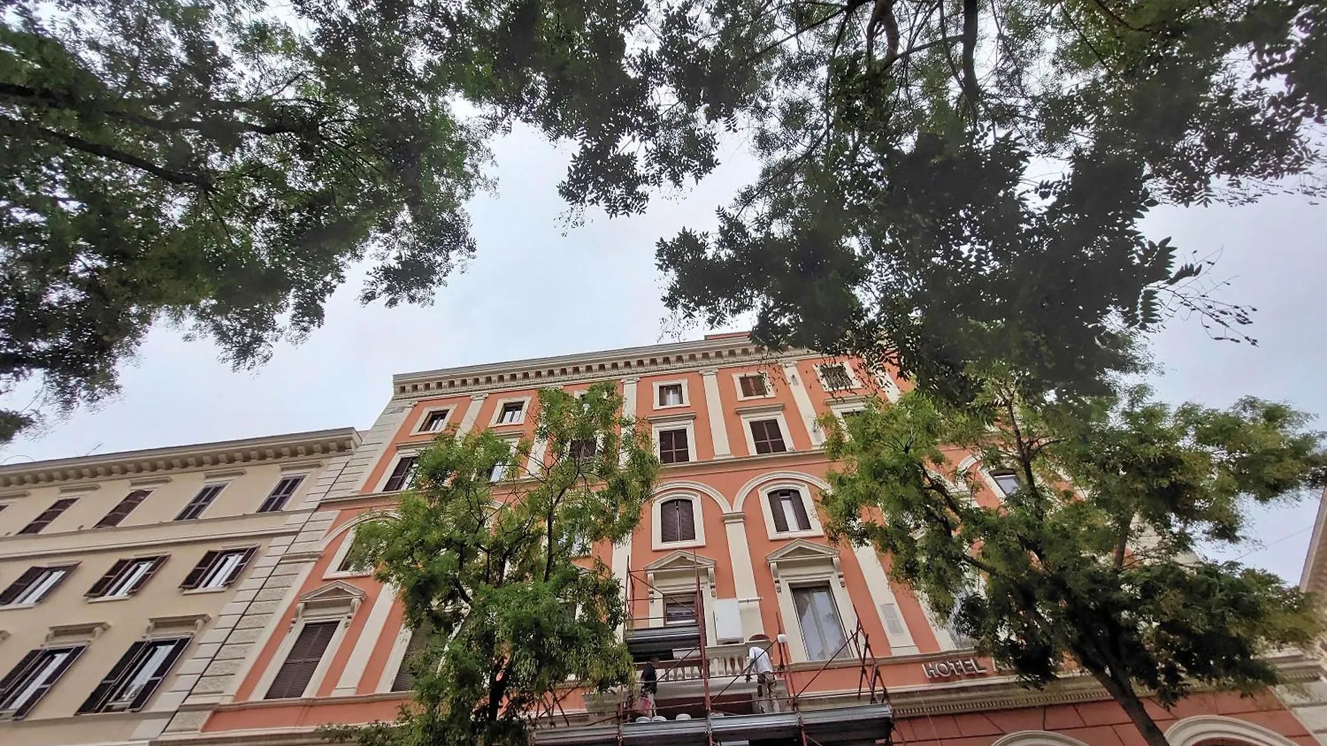Vatican Museums Art Apartment Rome
